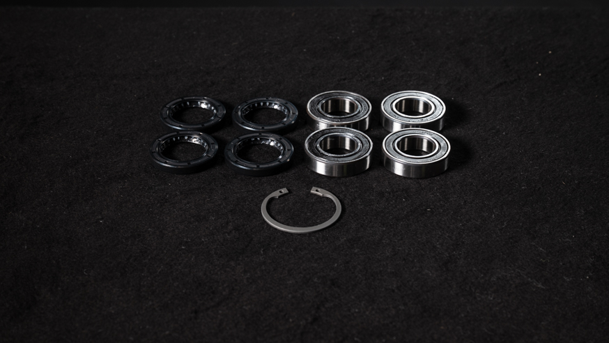 VLxoF6grDt_251217_SpareParts_FrontandRearWheel BearingKit__@syovanvliet_81676_WEB.jpg
